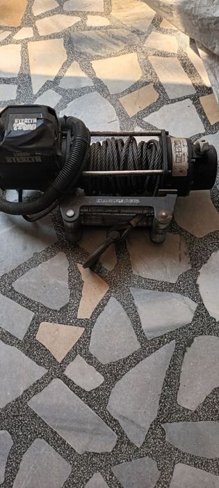 Продавам ЛЕБЕДКА 12V 13000 LBS STEALTH