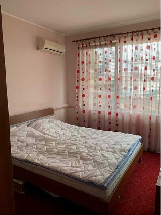 Дава се под наем Двустаен апартамент в София, Център - 65 кв.м за 330 € - Снимка #1