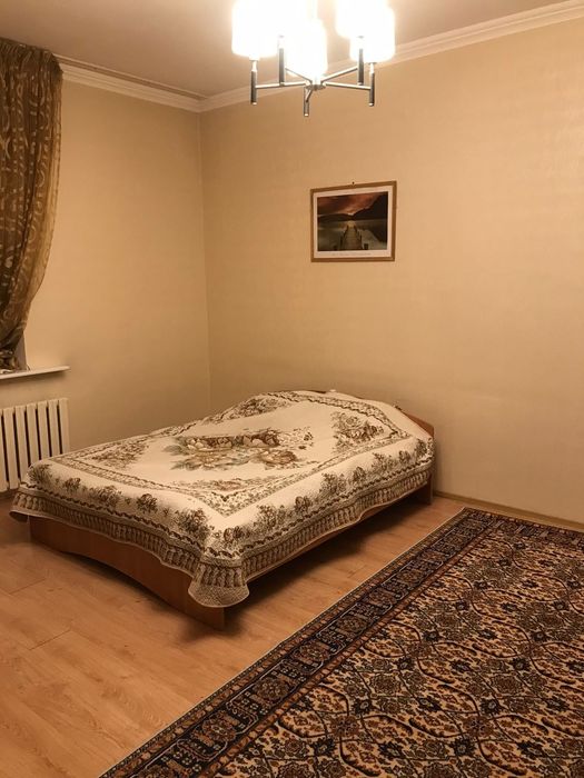 Сдаётся 1ком 2мкр Жетысу по Назарбаева