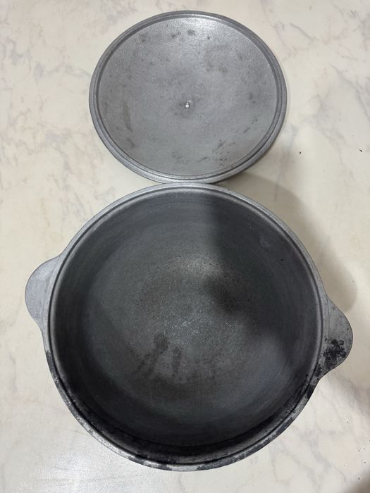 Моветские казанчики, сковрода