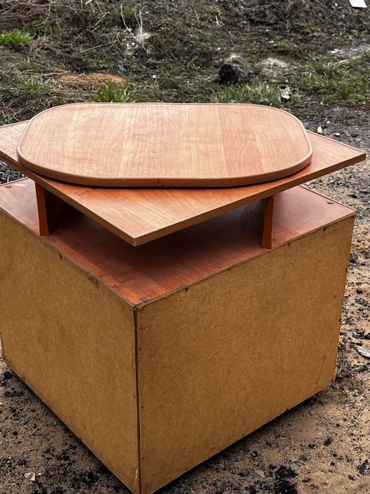 Тумбочка, стол под телевизор