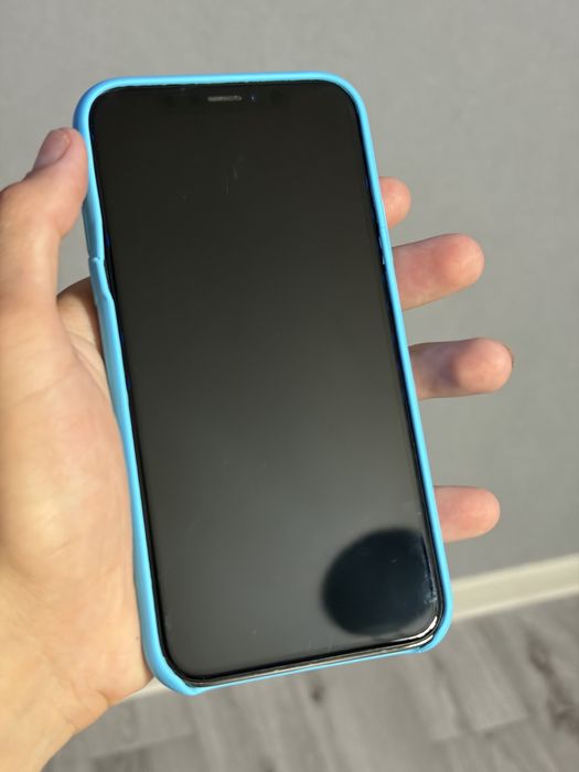 Продам iPhone X 256 ГБ