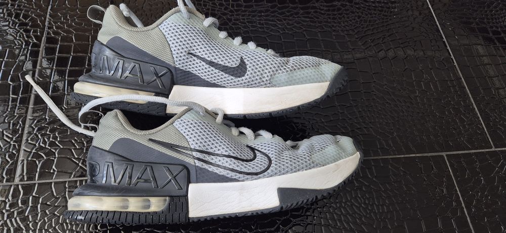 Мъжки маратонки Nike номер 44