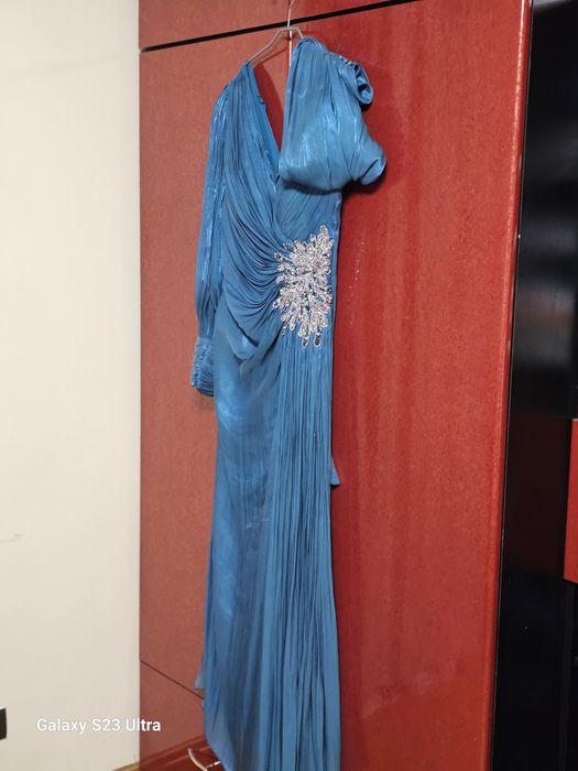 Rochie lunga superbă!