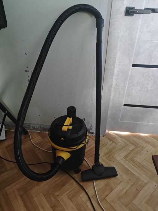 Продаётся новый мощный пылесос