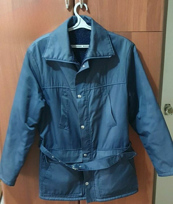 Куртка мужская  размер 48