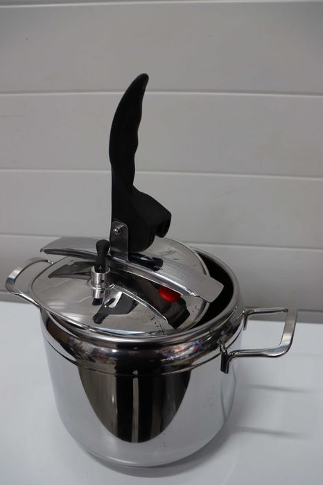 Тенджера под налягане Royal Norfolk 210688, неръждаема стомана, 5 л