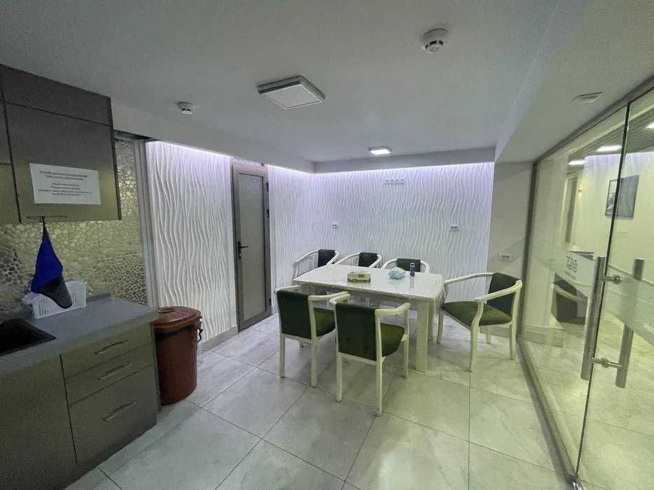 АРЕНДА — 450 м² коммерция в цоколе на Паркентском, 2 линия (55)