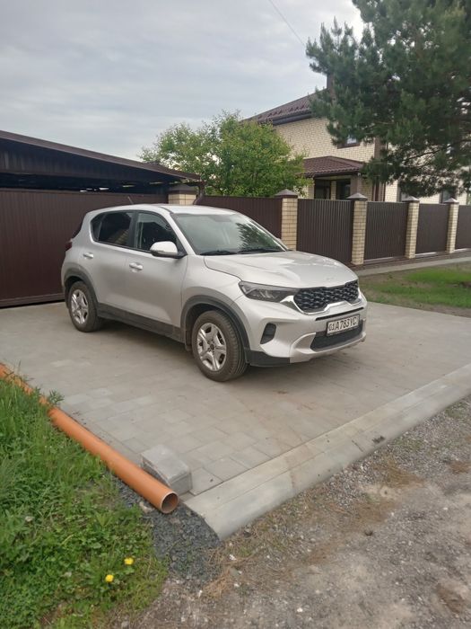 Продаю Kia sonet 2025
