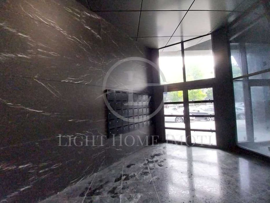 Продава се Тристаен апартамент в Пловдив, Христо Смирненски - 129 кв.м за 1698 €/кв.м - Снимка #10