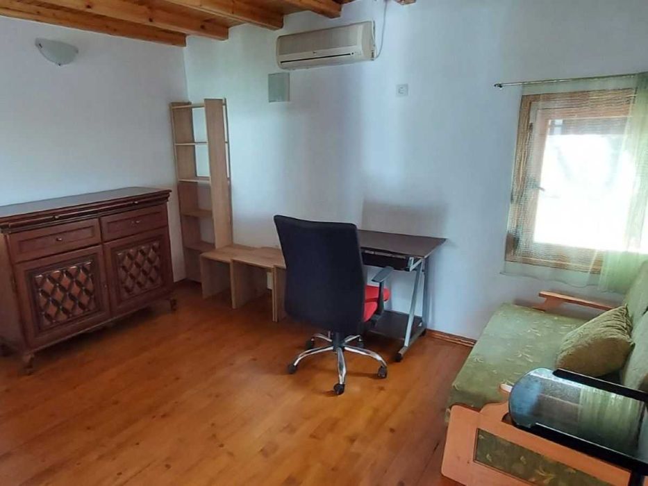 Дава се под наем Къща в Велико Търново, Център - 120 кв.м за 598.23 € - Снимка #5