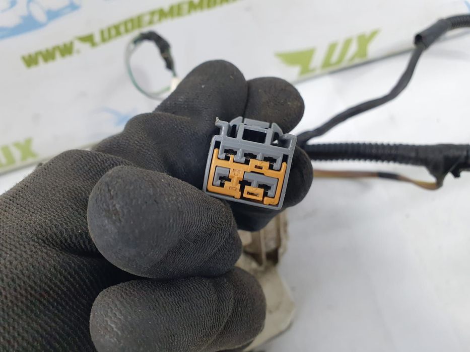 Broasca usa stanga spate p04589419ad Dodge Caliber 1  [din 2006 pana