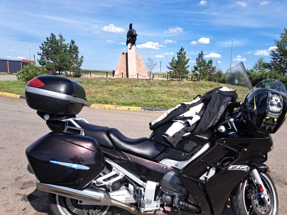 мотоцикл Yamaha FGR 1300