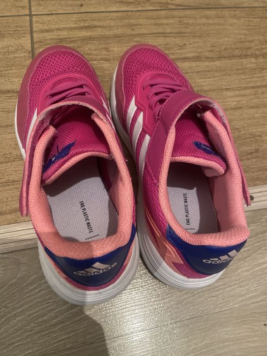 Кроссовки Adidas