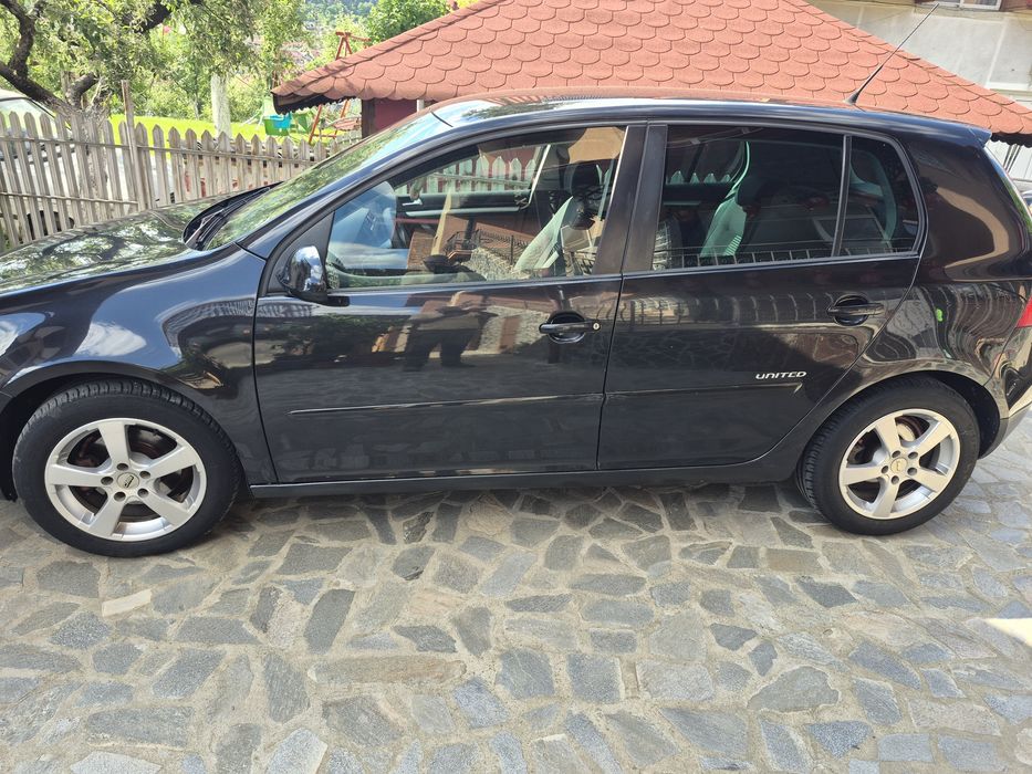 VOLKSWAGEN Taigo 0 — imagine 3