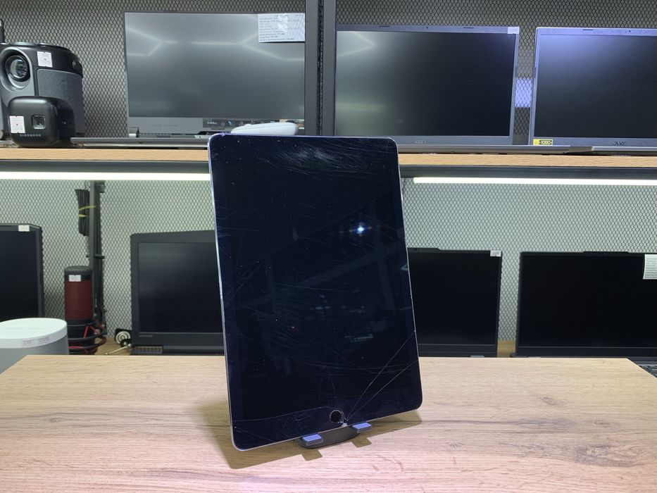 iPad Pro 9.7" на запчасти, 777/А10
