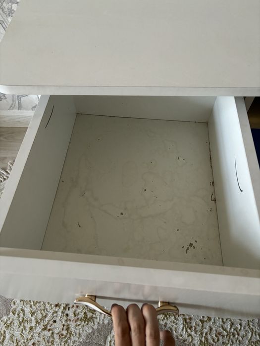 Продам стол