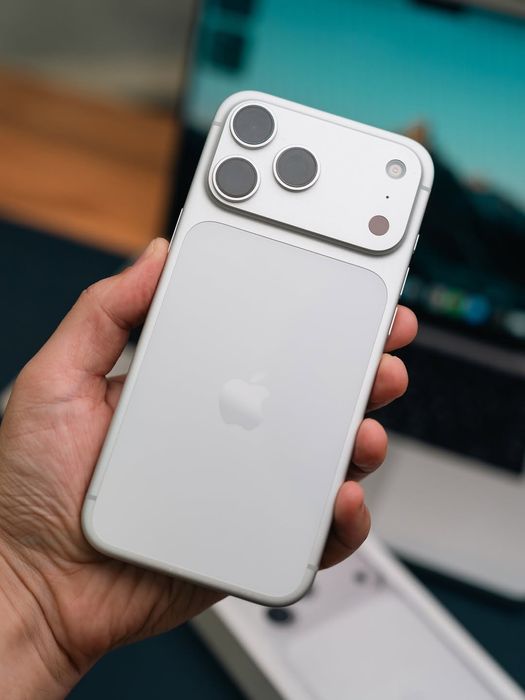 iPhone 17 Pro Max Silver 256gb