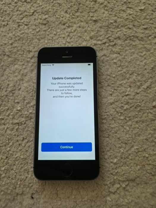 Iphone 5 si 4 aproape noi