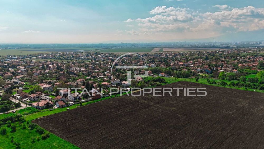 Парцел за продажба в с. Волуяк, м-т Доло