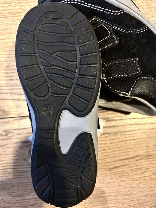 Дамски и детски спортни кецове