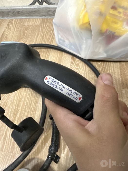 Elektromobil moshinalar uchun zaryadka