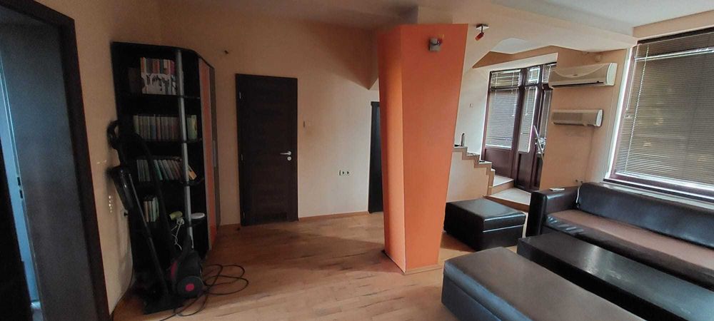 Дава се под наем Къща в с. Приселци, Област Варна - 80 кв.м за 410 € - Снимка #2