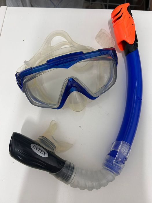 Набор для плавания Intex Silicone Aqua Pro (маска + трубка)