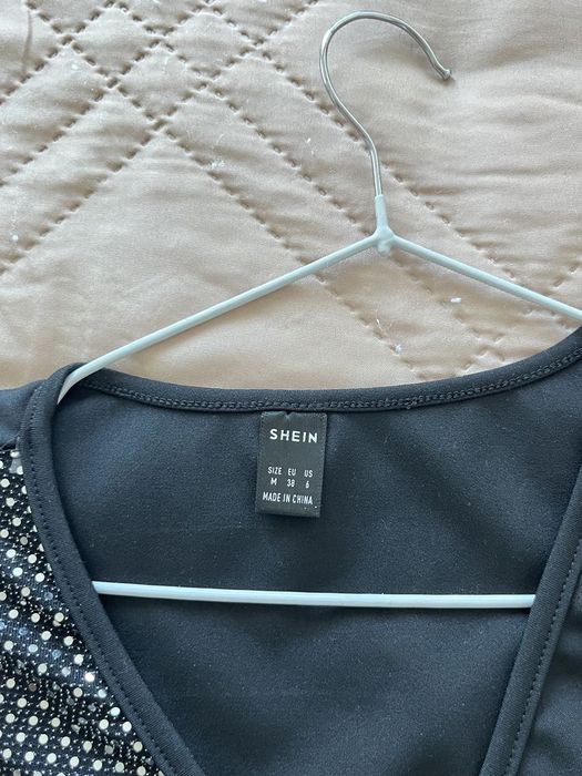 Рокля от Shein М размер