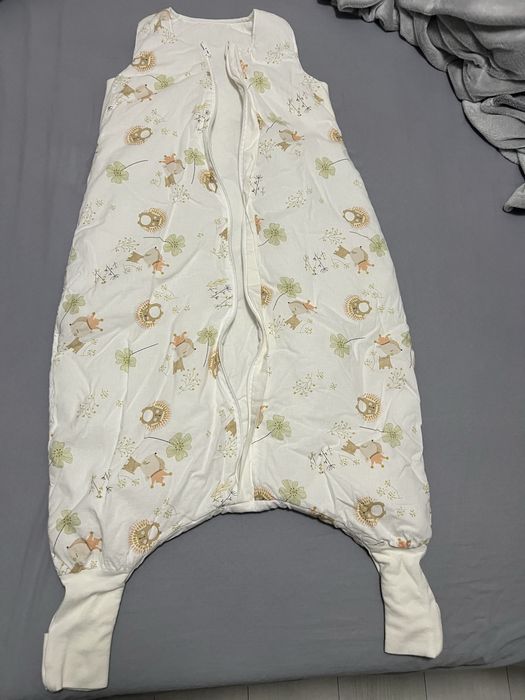 Зимен спален чувал с крачета