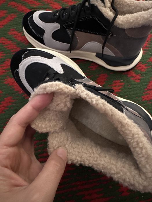 Кроссовки зимние