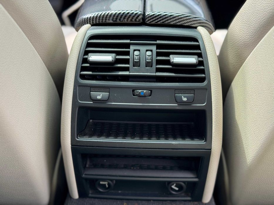 BMW 7 Series 2011 — imagine 5