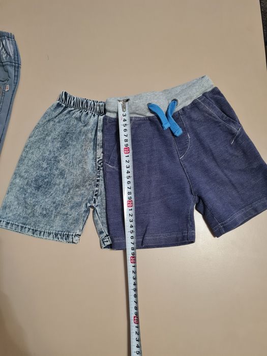 Продам шорты на мальчика.