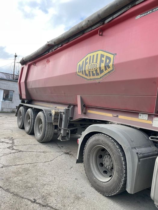 Vând ansamblu basculabil Mercedes Actros an 2015