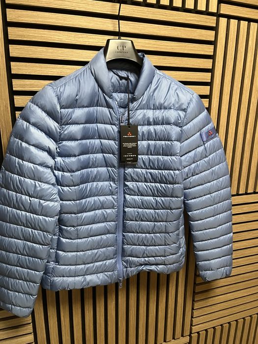 PEUTEREY : Ново преходно яке с 90% пух размер Л / Оригинал