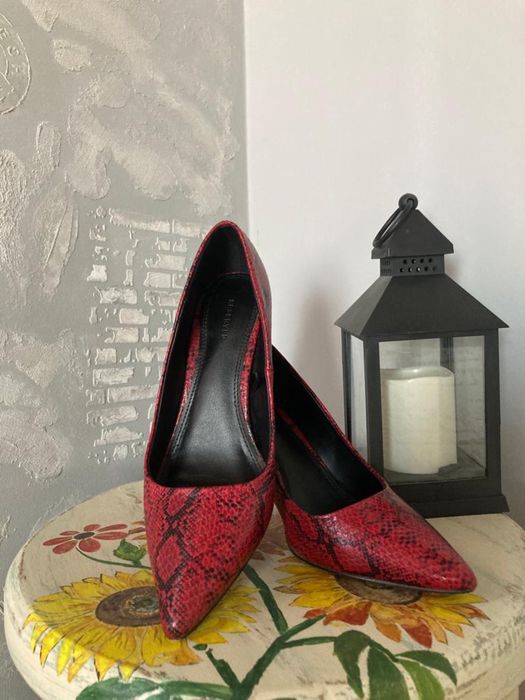 Vand Pantofi Reserved