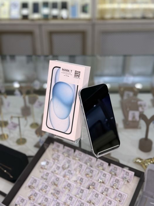 Apple iPhone 15 128GB