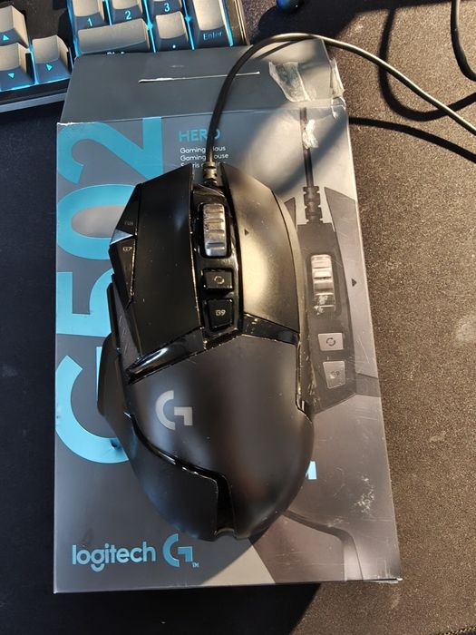 Продам Logitech G502 HERO