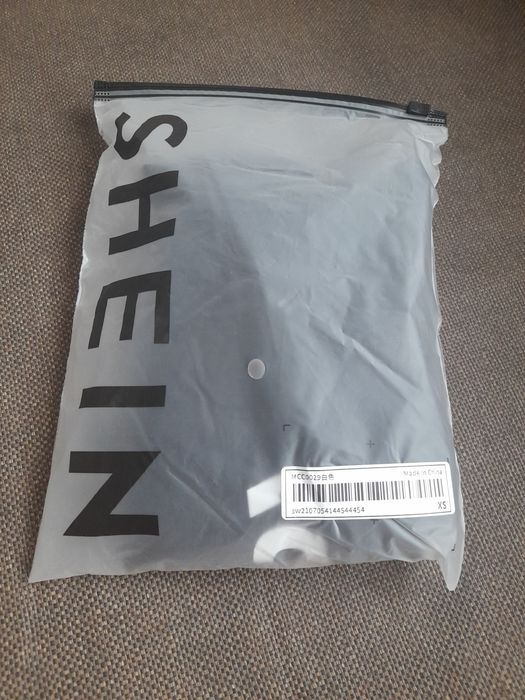 Дамска къса блуза