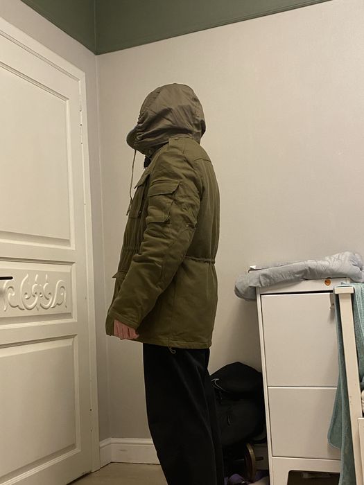 Афганка новая, осталась куртка.