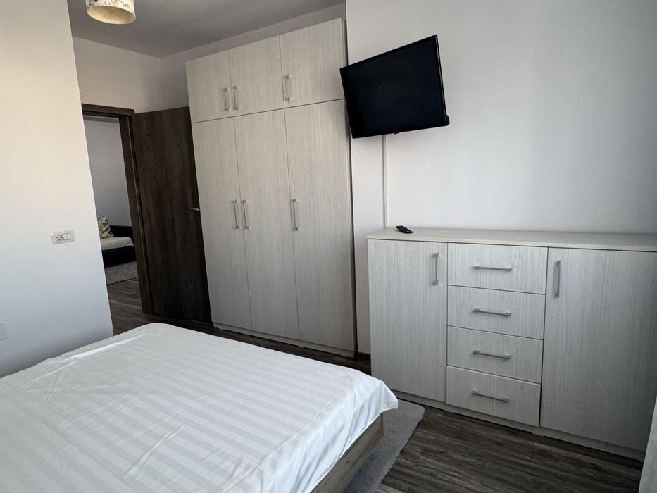De închiriat – Apartament 2 camere etaj 6  | 50 mp | Bloc Topaz | Central