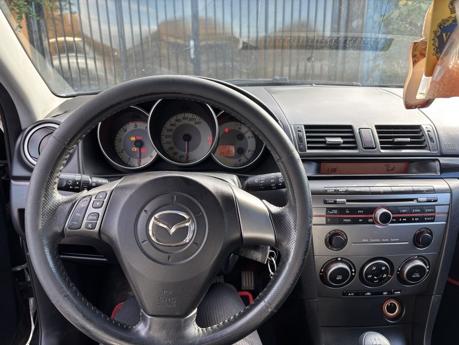 Mazda 3 1.6 diesel 109 cai, an 2007