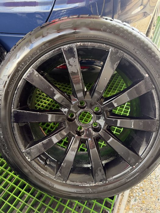 Set jante aliaj R19 5x108 ET49 + anvelope Falken Eurowinter HS02 Pro 225/55 R19 DOT 2025