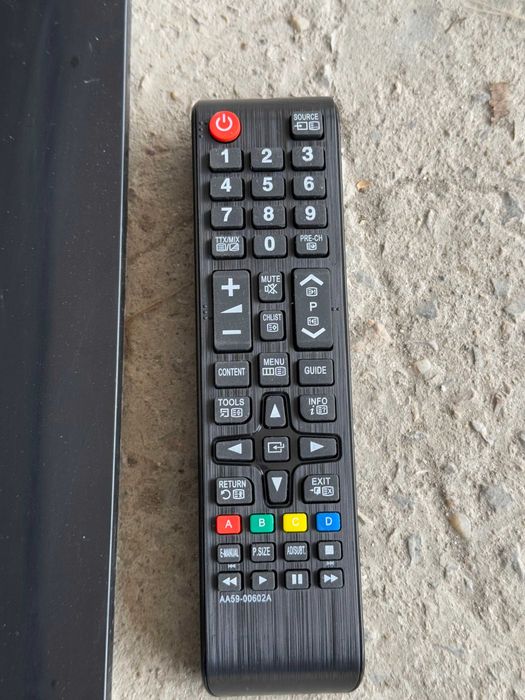 Телевизор SAMSUNG LE32A330J1 с дистанционно