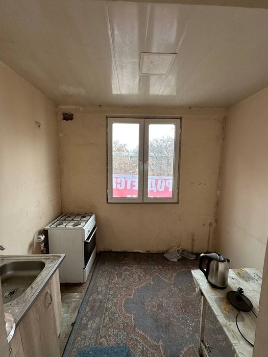 Продается 1 комнатаная квартира на Чиланзар 23 ор Ширин балкон 2х6