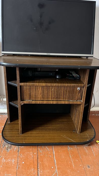 Комод под телевизор