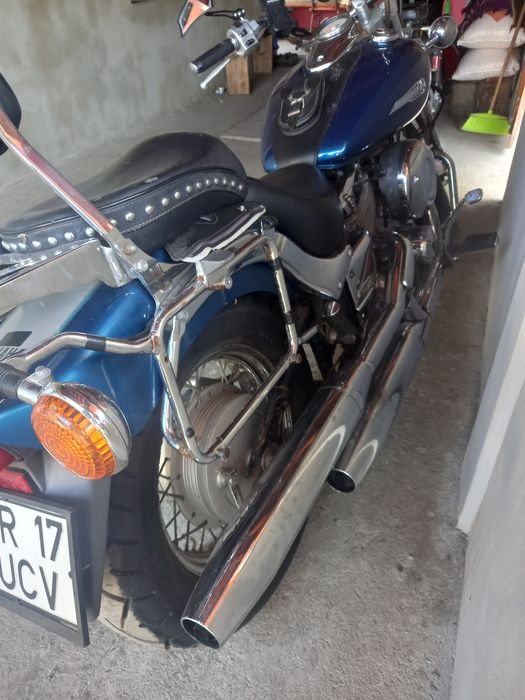 Yamaha dragstar 650cc  clasic  1999    înmatriculat acte la zi.