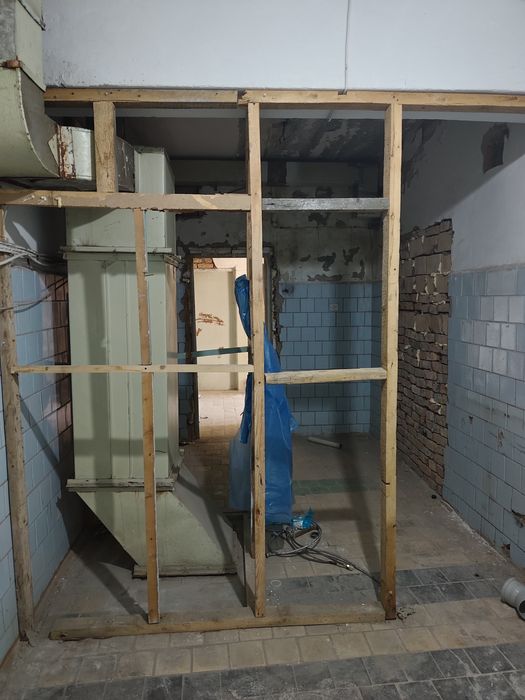 Сдается коммерчекое помещение 200 кв м