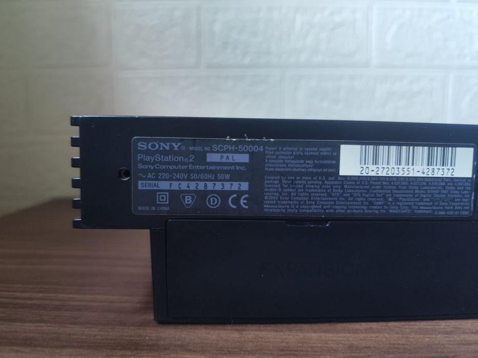 Продам PS2 FAT...