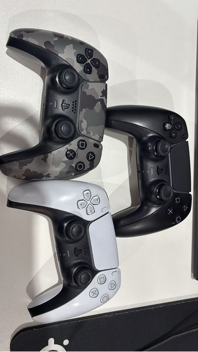 Игровая приставка Sony PlayStation 5 + 3 джостика